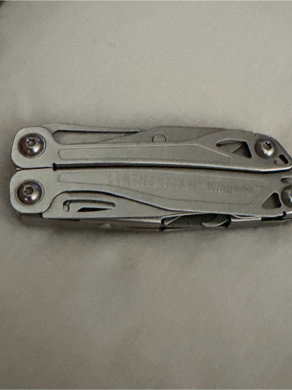 Leatherman Wingman MultitoolCompact Multi-Tool Silver Tools EDC Carry Belt Clip